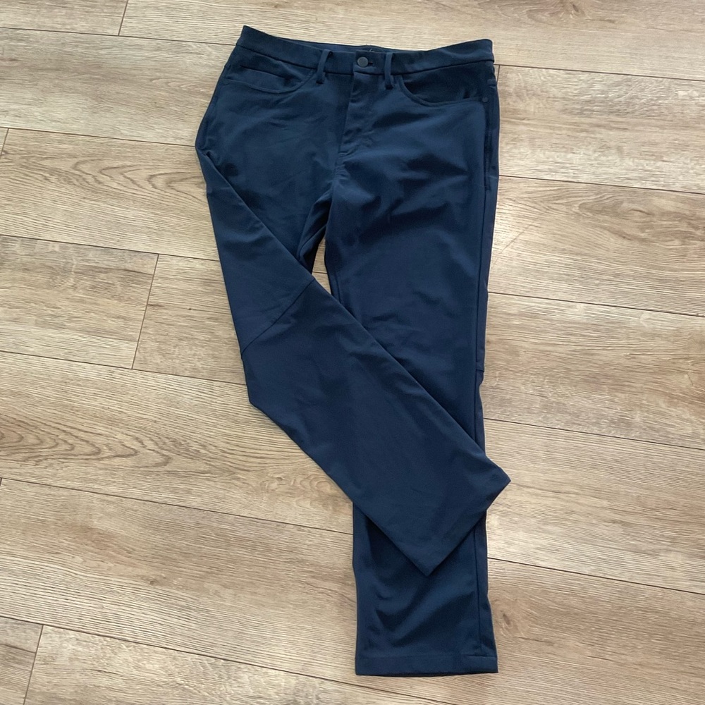 Express men’s navy pant | 30x32